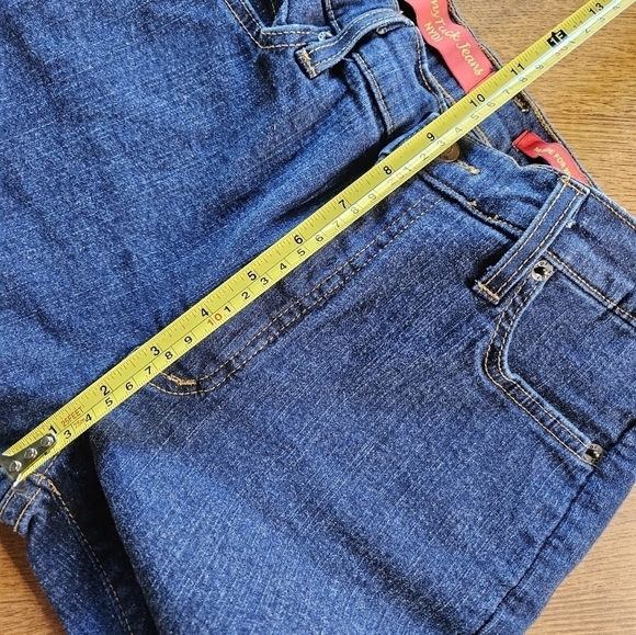 NYDJ tummy control mid rise dark wash crop jeans with side slit - Picture 7 of 11